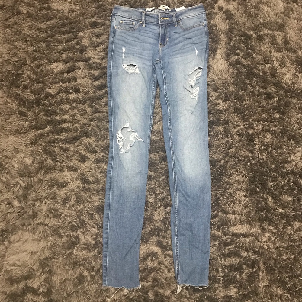 Hollister Super Skinny Low Rise.